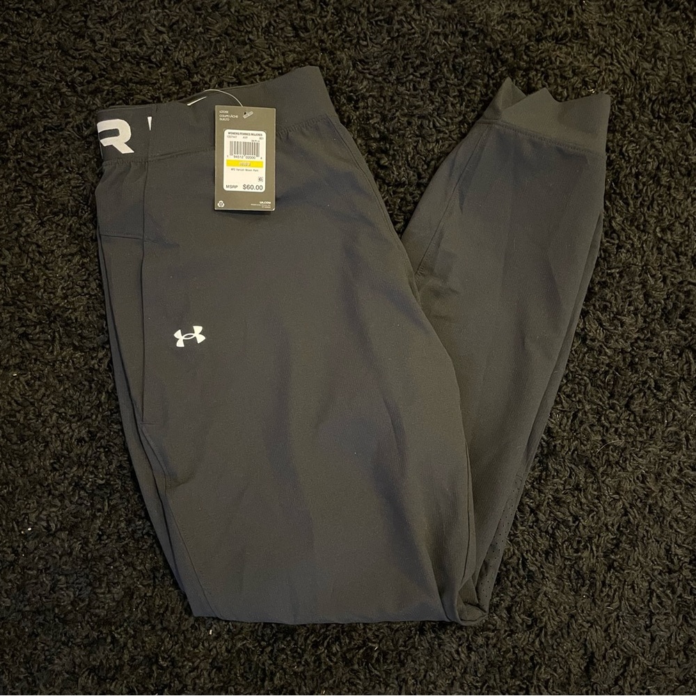Under armour woven pants